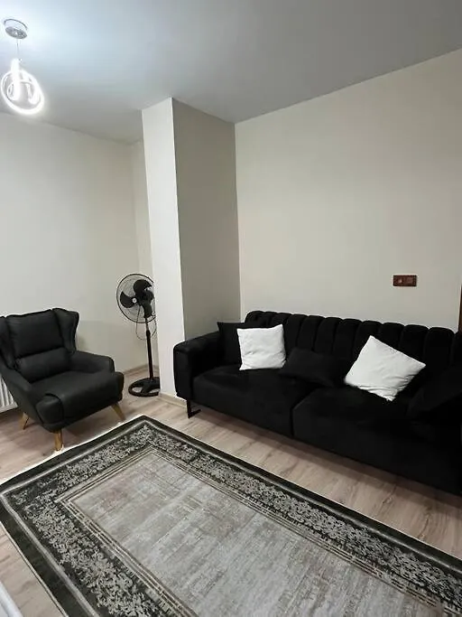 3+1 House With Garden In The New Building Apartment Istanbul