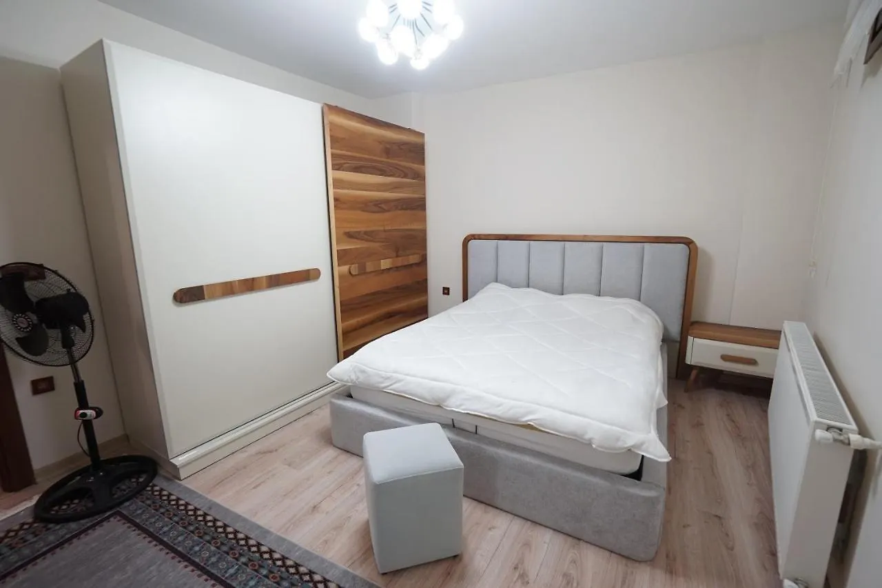 3+1 House With Garden In The New Building Apartment Istanbul