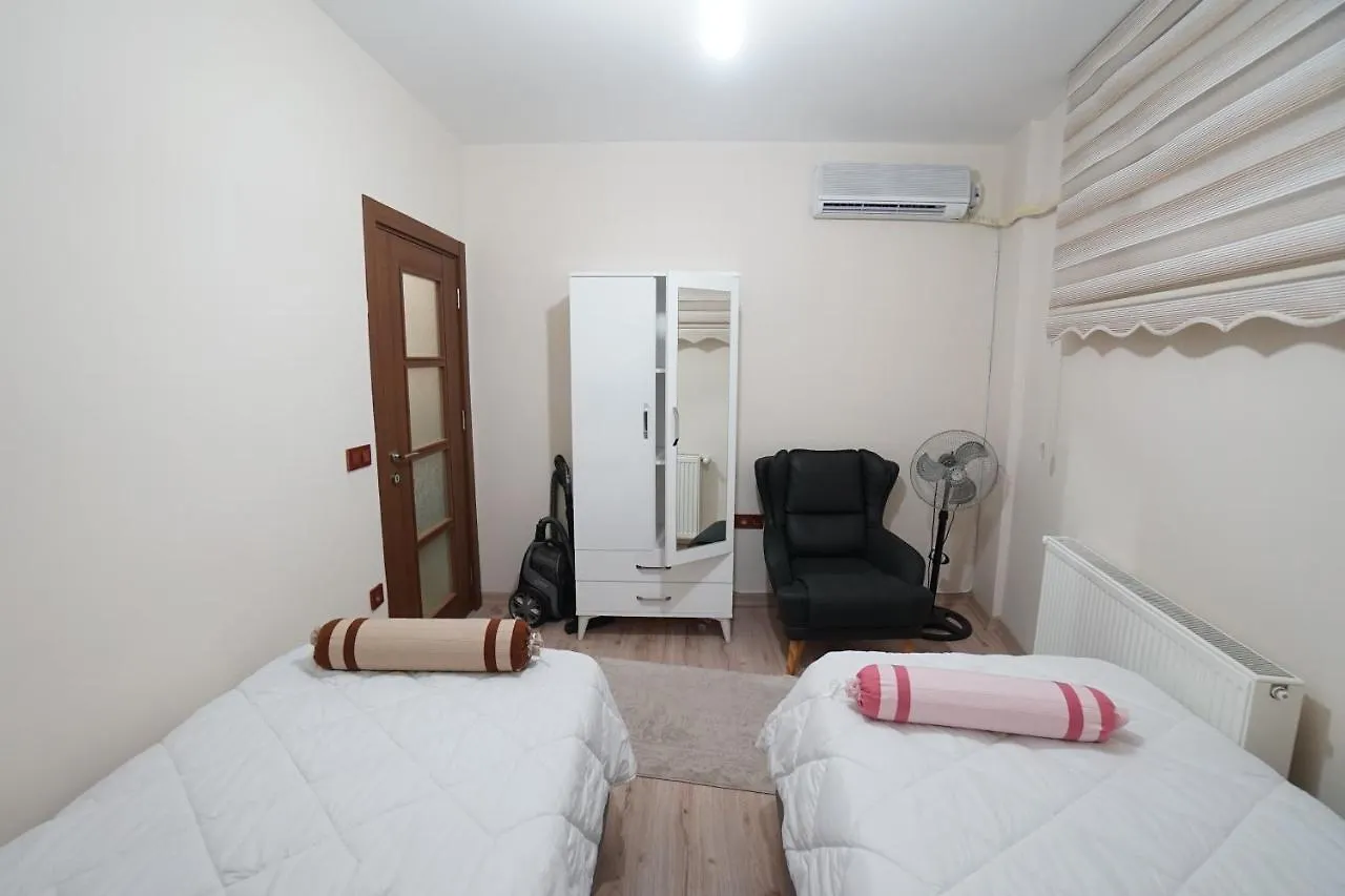Apartmán 3+1 House With Garden In The New Building Istanbulská provincie
